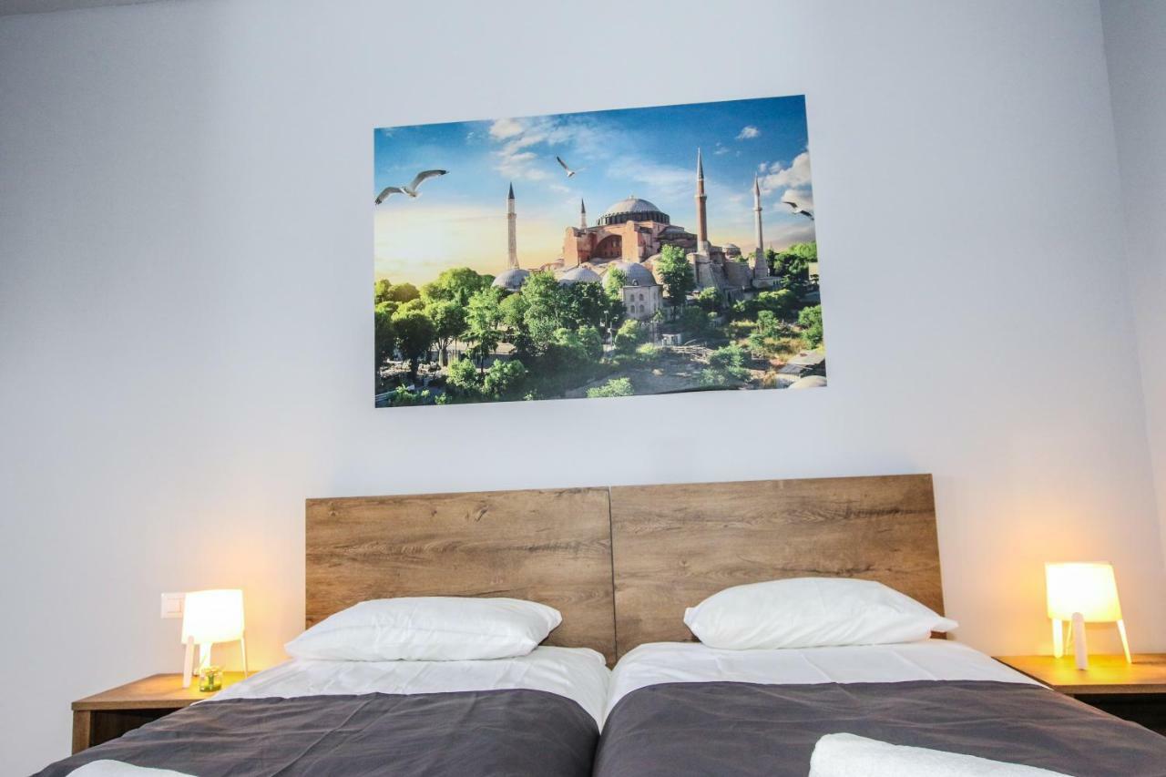 Xxl Rooms Rijeka Extérieur photo